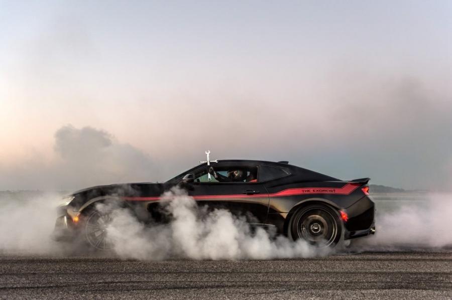  Chevrolet Camaro ZL1 HPE1000 The Exorcist by Hennessey 2017 года  (фото 18 из 30)